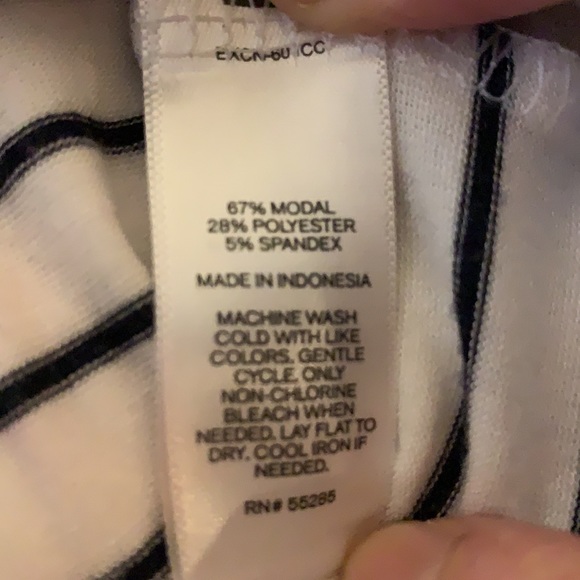 Blue & White Striped V-neck - Picture 11 of 12